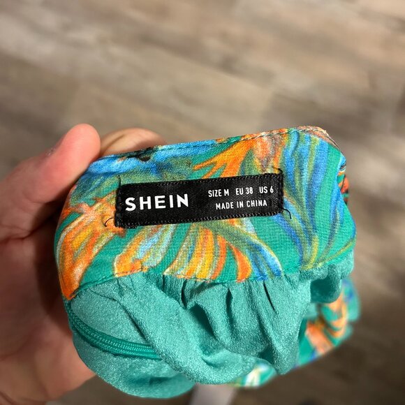 Shein Plunging Neck Crisscross Tie Back Split Tropical Print Maxi Dress - Medium - Picture 2 of 5